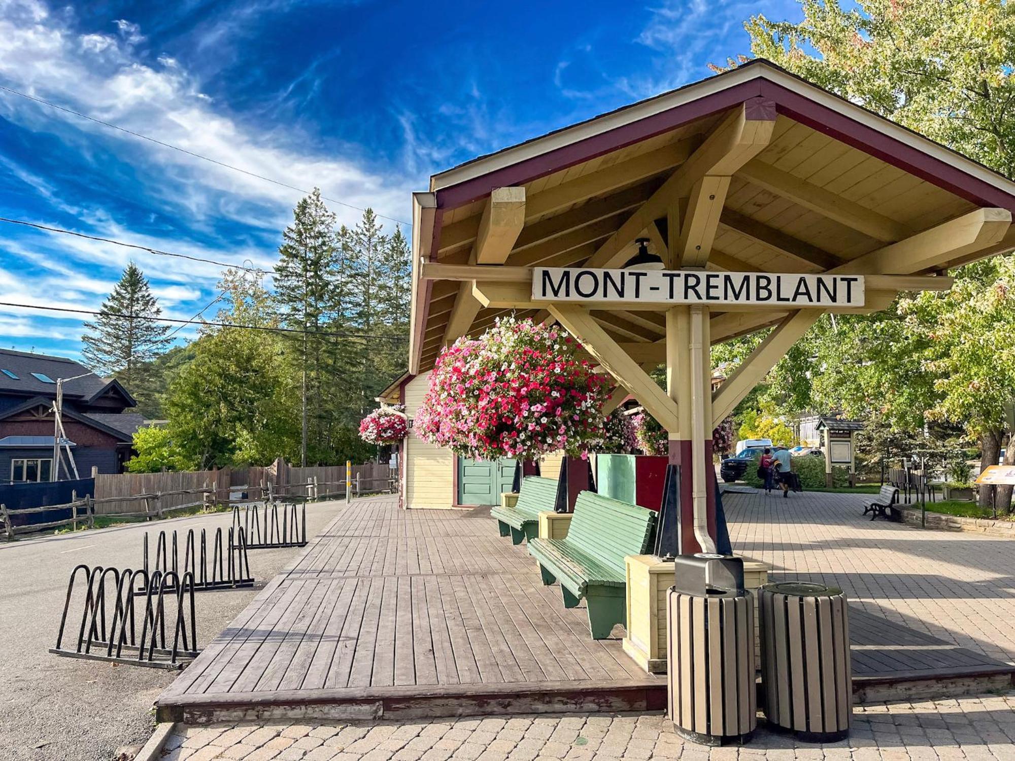 Condo Moderne, Escapade Vacance, Vue Sur Montagnes Bagian luar foto