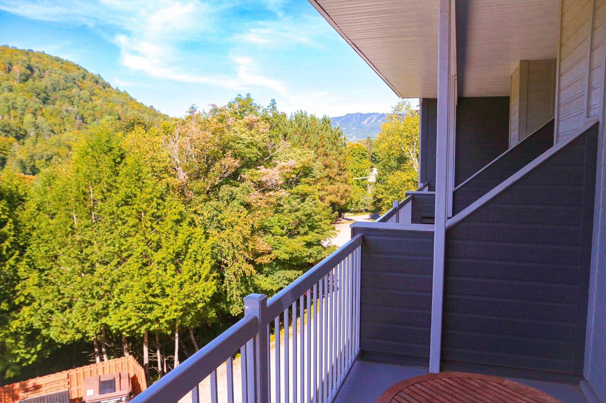 Condo Moderne, Escapade Vacance, Vue Sur Montagnes Bagian luar foto